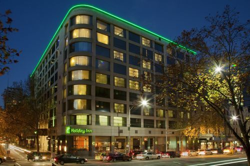 Holiday Inn Melbourne on Flinders