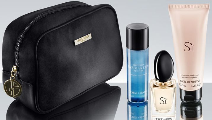 Giorgio Armani amenity kits on Qatar Airways
