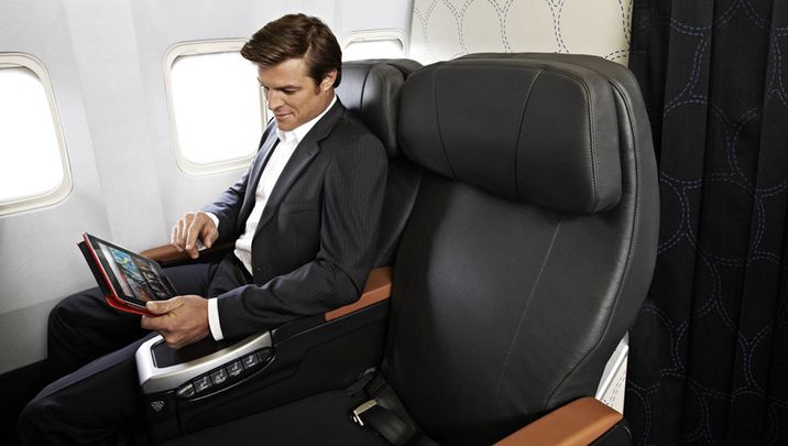 Qantas launches inflight Internet