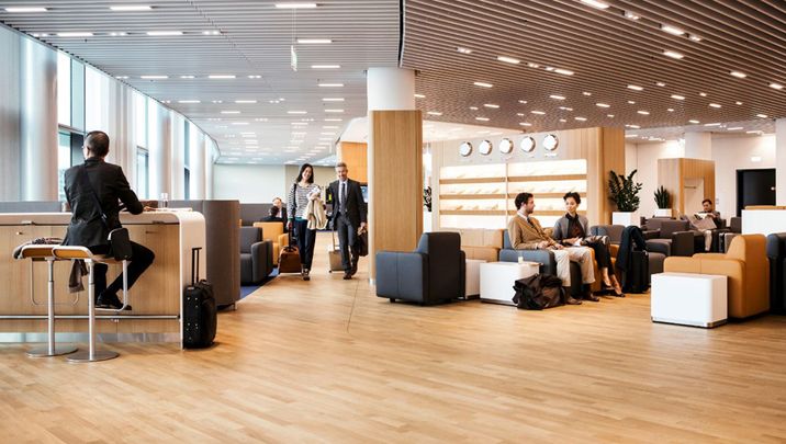 Canberra mulls international lounge
