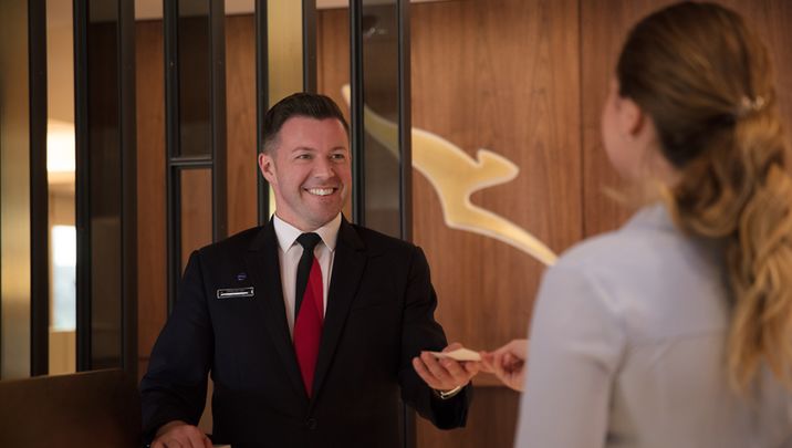 Qantas London Lounge