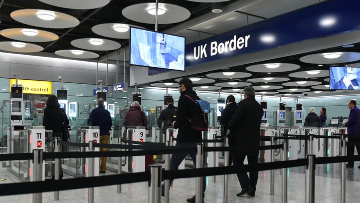 Skip the queues at UK passport control
