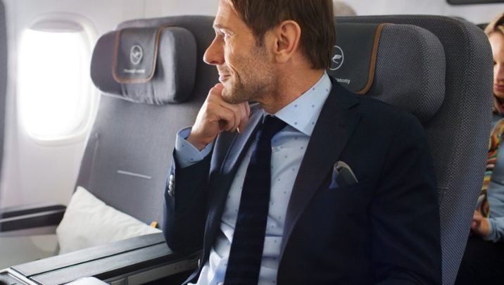 Lufthansa Boeing 747-8 inflight Internet