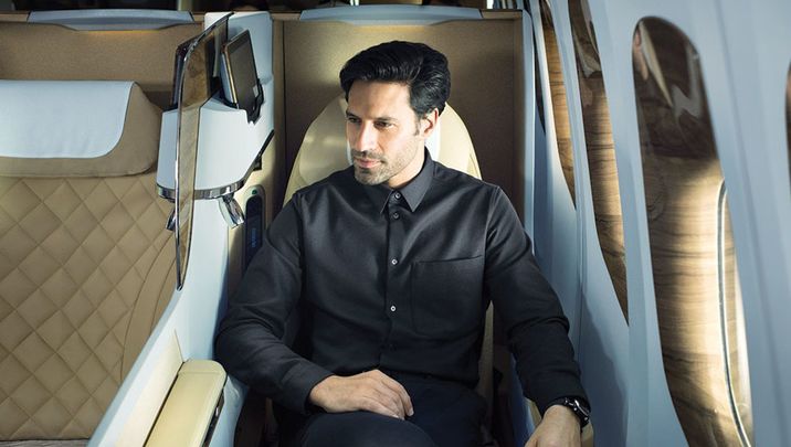 Emirates Boeing 777-200LR business class