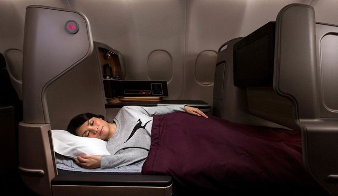 Qantas Airbus A330 business class (Tokyo Narita-Brisbane)