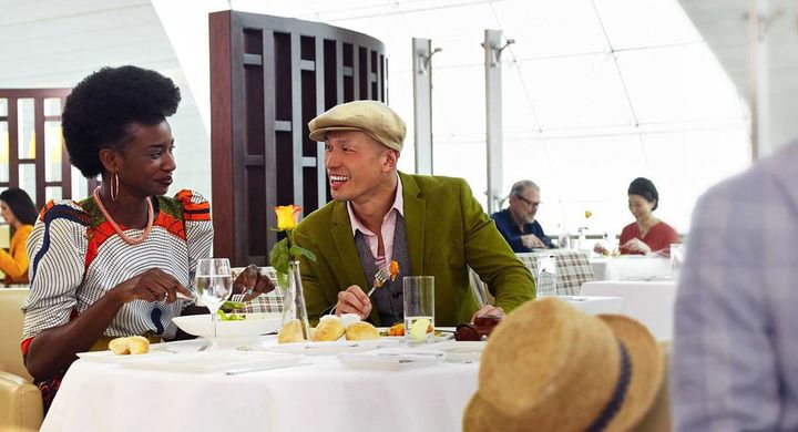 Dining in Emirates' Dubai first class lounges