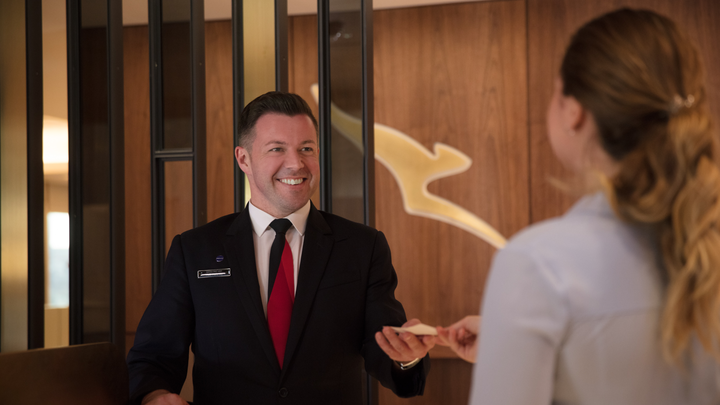 Qantas selling access to its London business class lounge