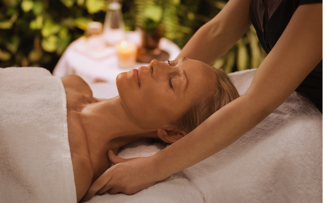 Qantas revamps Sydney, Melbourne first class lounge spa