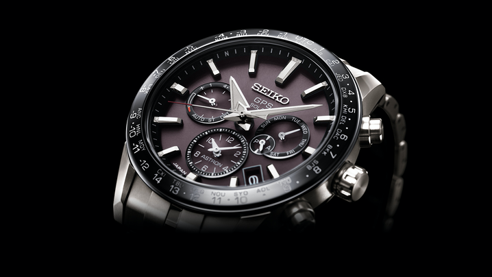 These globetrotting watches put the world in your hands