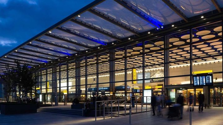 London Heathrow Terminal 4 is now closed