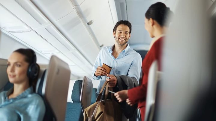 Best Cathay Pacific Asia Miles credit card sign-up offers