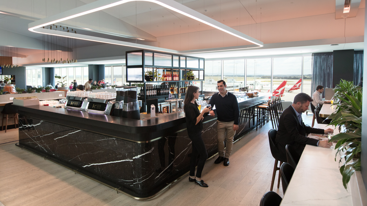 Qantas reopens domestic airport lounges
