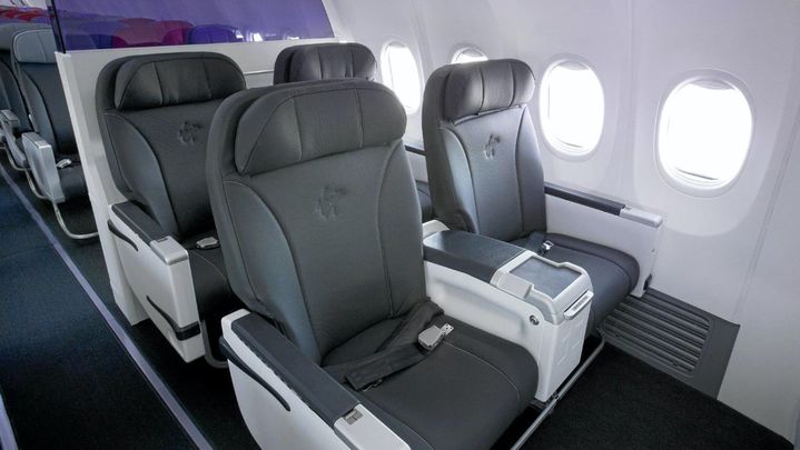 Rex mulls Boeing 737s business class, premium seating