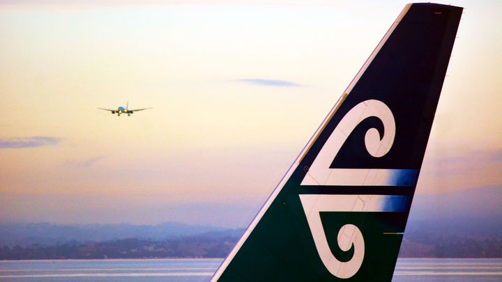 Air New Zealand Airbus A320 economy class, Auckland-Brisbane