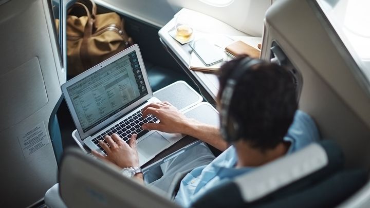 Cathay Pacific Airbus A350-1000 inflight WiFi