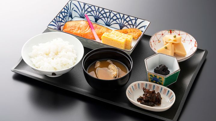 ANA’s Tokyo lounge menus get an à la carte upgrade