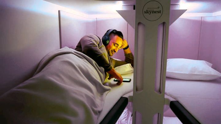 Air New Zealand Boeing 787 ‘Skynest’ lie-flat economy bunks