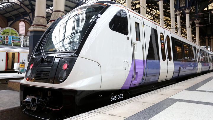 London’s Elizabeth Line vs Heathrow Express