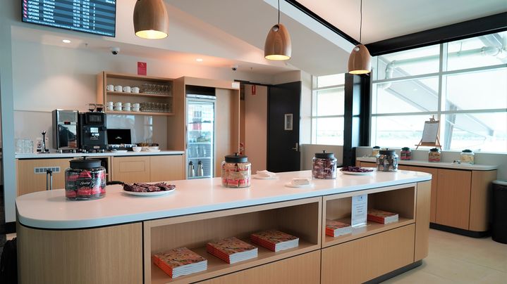 Qantas shuts down regional lounges for refresh