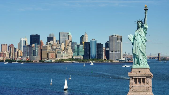 Business class to New York: Qantas vs Air New Zealand