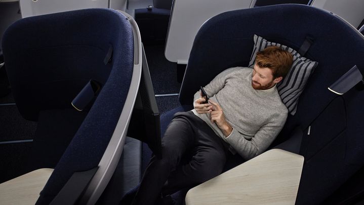 Review: Qantas Finnair A330 business class, Sydney-Singapore