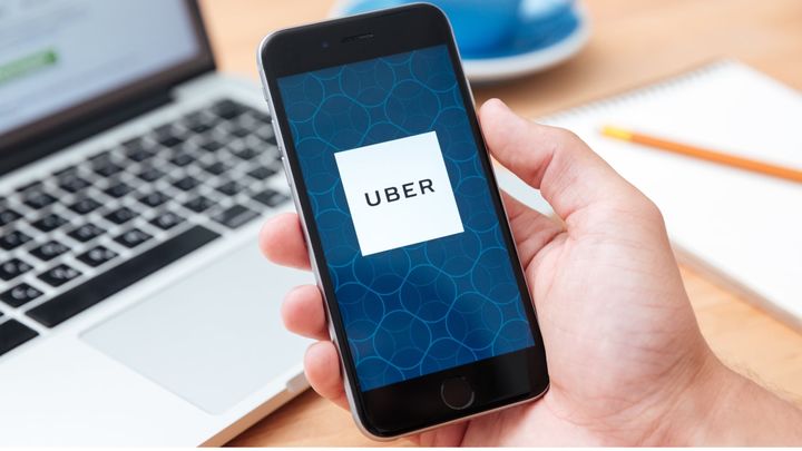 Uber cuts Qantas Points earning