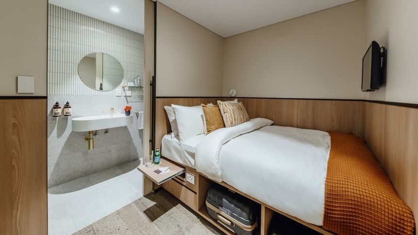 One of the Sydney Airport Aerotel's compact yet efficiently-designed double rooms.