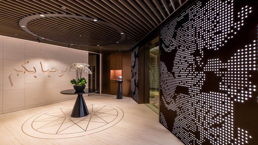 We rate Qatar Airways' Singapore Premium Lounge as a hidden gem for Oneworld first and business class flyers.