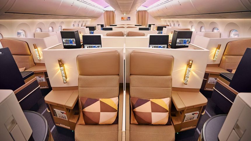 Business class on the Etihad Boeing 787.