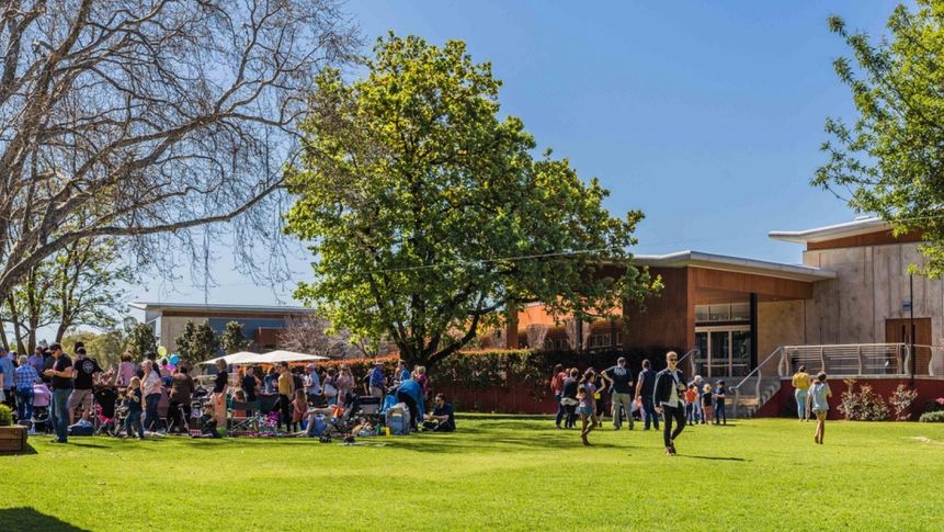 The Lawn at Mandoon regularly hosts live music.