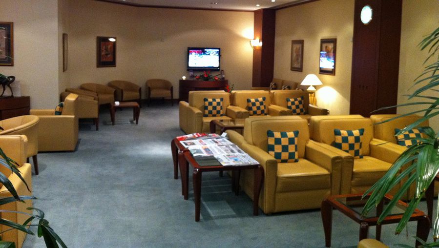 With comfortable seating and great service, this is the best lounge in Auckland