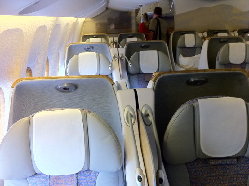 The rear cabin, in four rows of 2-3-2 seating