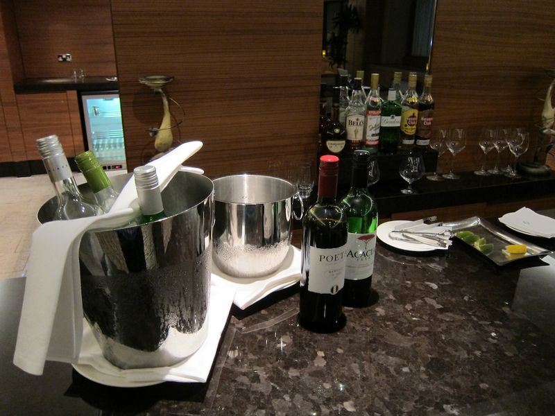 It would have been good to see some higher-grade wines in the Sofitel's executive lounge.