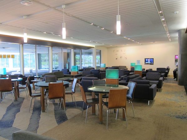 The Air New Zealand lounge isn't much to write home about, although the wine selection is pretty good.