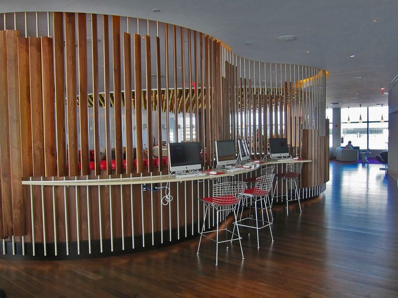 The business area is a bit small and feels like an afterthought.