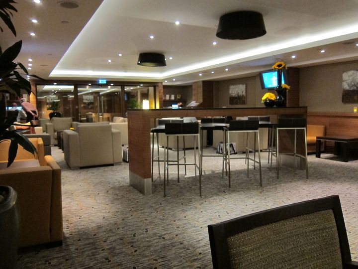 The lounge is fine, but other Sofitels (including Sydney's) are better.