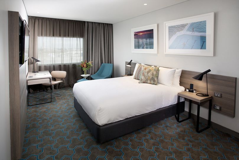 A standard room at the Rydges Sydney Airport hotel