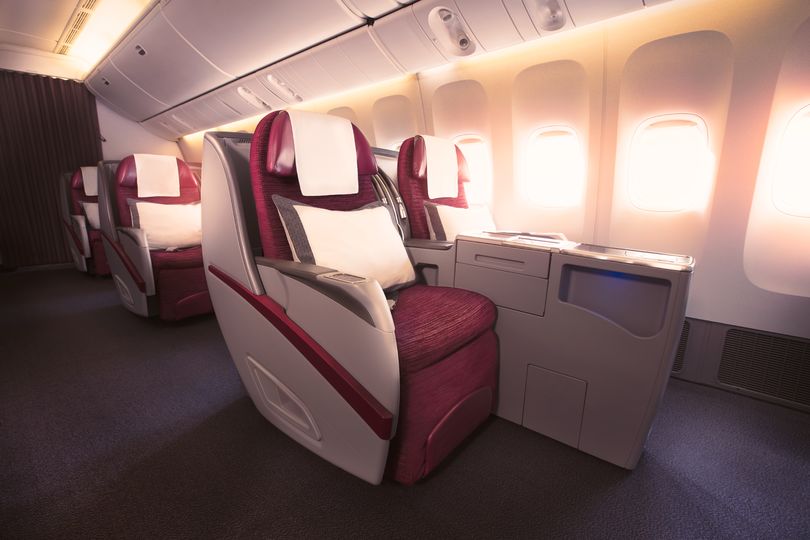 Qatar Airways' last-gen Boeing 777 business class seats