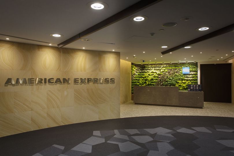 Fun fact: the lounge has a resident gardener to keep the wall in shape!