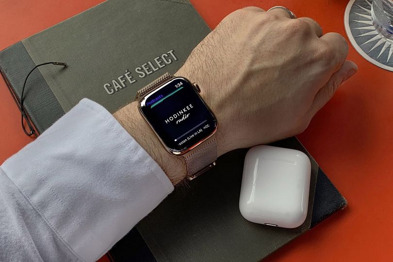 Podcasts have finally made their way to the Apple Watch with WatchOS 5.