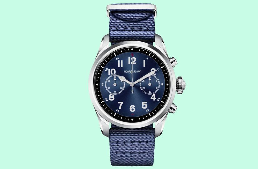 One of about 1,000 options for the customizable watch face on the Summit 2.