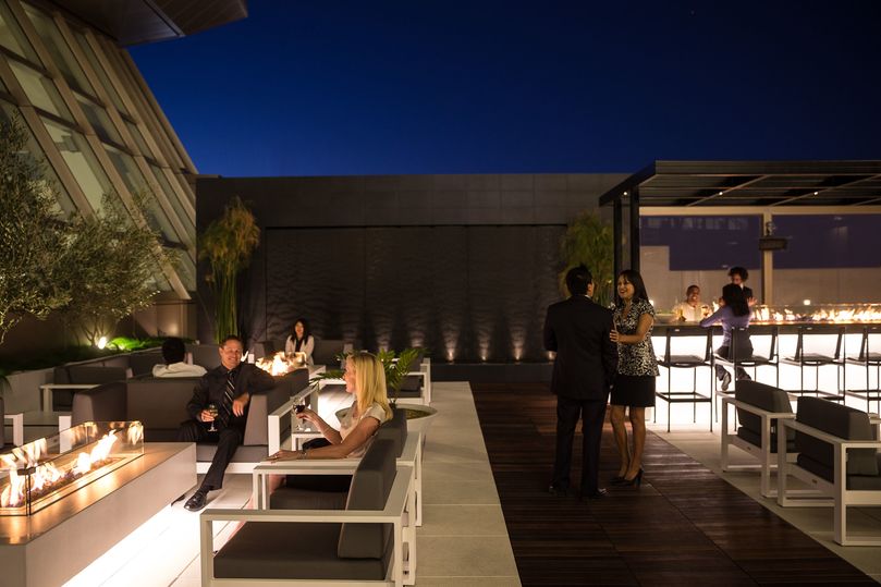 The Star Alliance business class lounge in Los Angeles