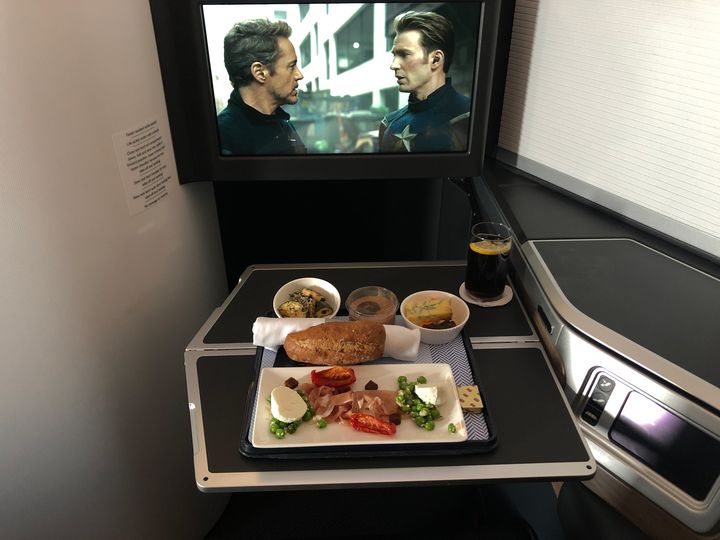 Here's the Club Suites tray table when fully extended.
