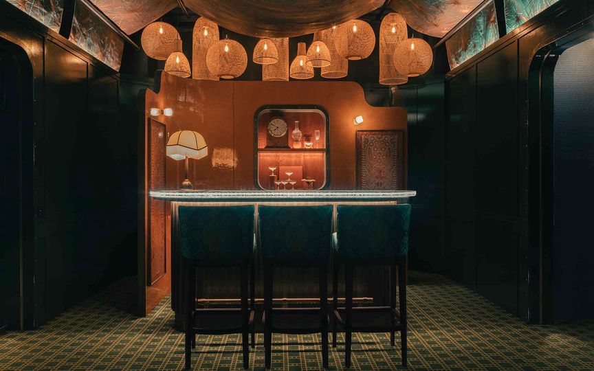 Vintage art deco elegance at the Orient Express hotel, Bangkok.