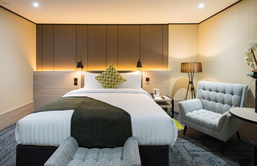 A Solo Plus room at the Aerotel London Heathrow