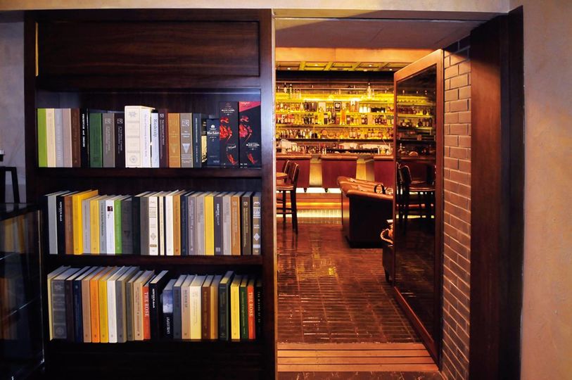 Le Chamber in Seoul is accessed through a library by touching a secret book.