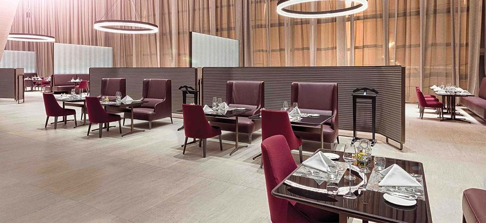 The Al Safwa lounge's dining room is a 250-seat à la carte restaurant.