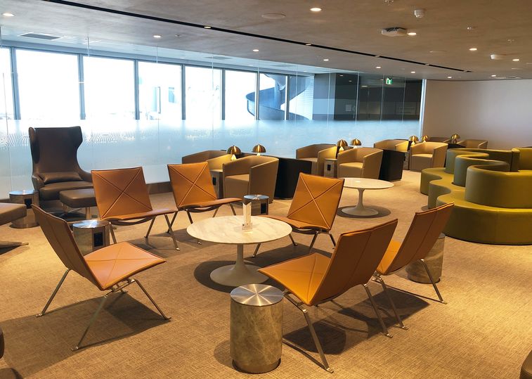 Seating in the American Express Sydney Lounge.