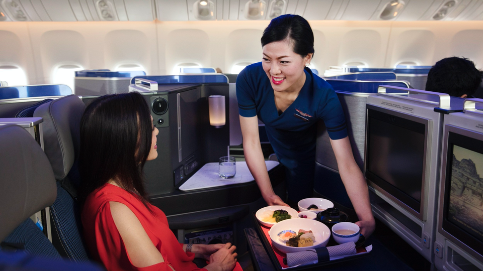 Selected domestic coast-to-coast flights feature Polaris business class on the Boeing 787-10.