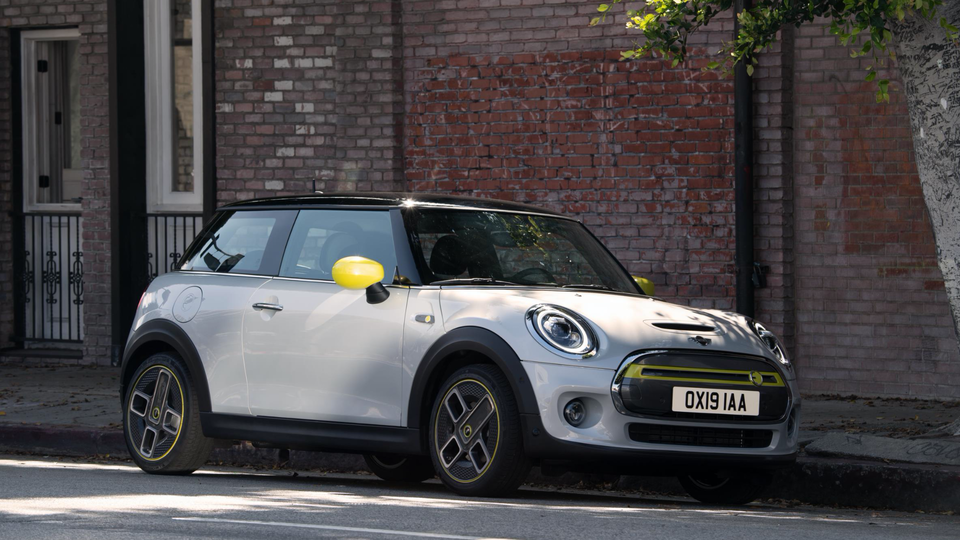 The Mini Cooper SE will be Mini's first fully-electric car.